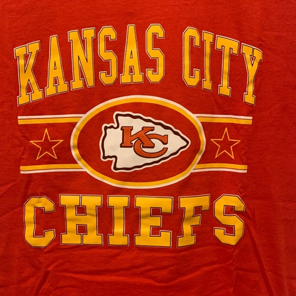 Kansas City Chiefs Red T-Shirt NFL Women Small - Picture 2 of 12